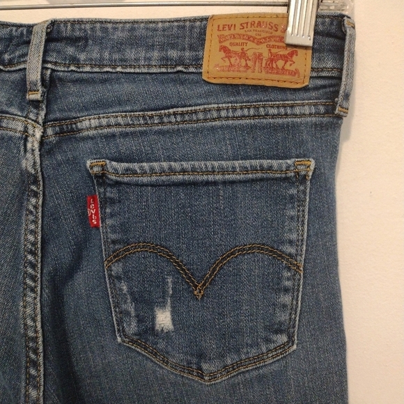 Levi's - 27x28 711 Skinny Distressed Jeans - Picture 10 of 15